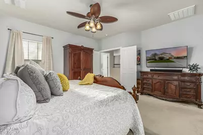 1271 E Canyon Creek Drive, Gilbert, AZ 85296 - Photo 16