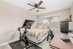 2418 E Villa Maria Dr, Phoenix, AZ 85032 - Photo 14