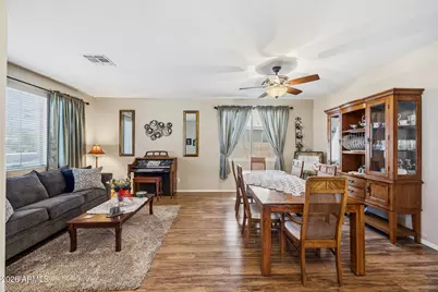 11664 N 86th Lane, Peoria, AZ 85345 - Photo 8