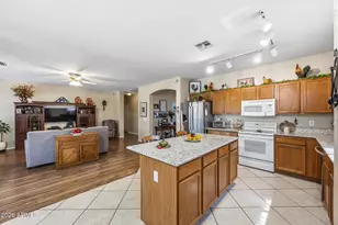 11664 N 86th Ln, Peoria, AZ 85345 - Photo 26