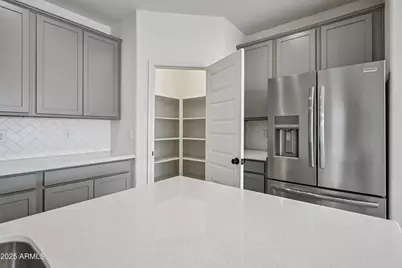 2191 S 241st Drive, Buckeye, AZ 85326 - Photo 10