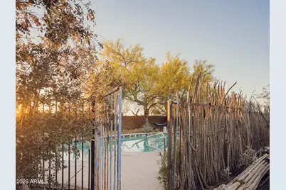 1810 E Euclid Avenue, Phoenix, AZ 85042 - Photo 4