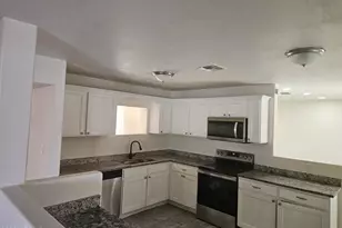 6217 W Medlock Dr, Glendale, AZ 85301 - Photo 8