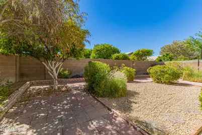 10523 W Mohawk Lane, Peoria, AZ 85382 - Photo 26