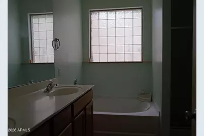 6801 W Maldonado Road, Laveen, AK 85339 - Photo 12