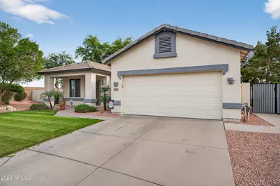 10463 E Jan Circle, Mesa, AZ 85209 - Photo 2