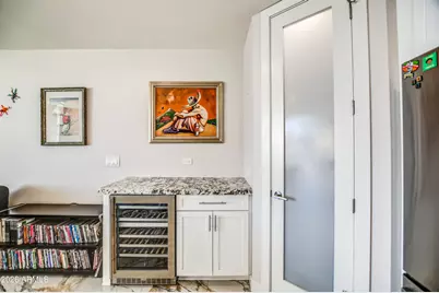 207 W Clarendon Avenue #H16, Phoenix, AZ 85013 - Photo 10