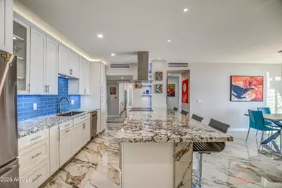 207 W Clarendon Avenue #H16, Phoenix, AZ 85013 - Photo 8