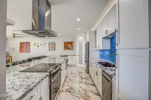 207 W Clarendon Ave, Phoenix, AZ 85013 - Photo 6