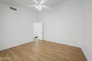 3326 N 42nd St, Phoenix, AZ 85018 - Photo 18