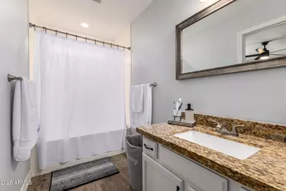 9552 N 85th Drive, Peoria, AZ 85345 - Photo 16