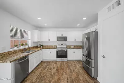 9552 N 85th Drive, Peoria, AZ 85345 - Photo 10