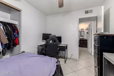 4019 N 60th Avenue, Phoenix, AZ 85033 - Photo 16
