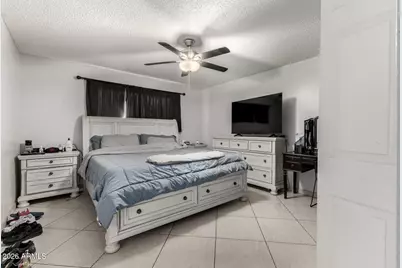 4019 N 60th Avenue, Phoenix, AZ 85033 - Photo 16