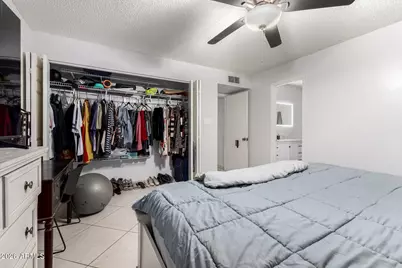 4019 N 60th Avenue, Phoenix, AZ 85033 - Photo 18