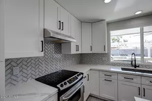 917 N 87th Pl, Scottsdale, AZ 85257 - Photo 2