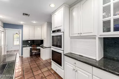 5116 E Charter Oak Road, Scottsdale, AZ 85254 - Photo 4