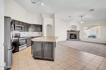 14836 W Desert Hills Drive, Surprise, AZ 85379 - Photo 6