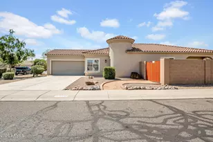 14836 W Desert Hills Dr, Surprise, AZ 85379 - Photo 2
