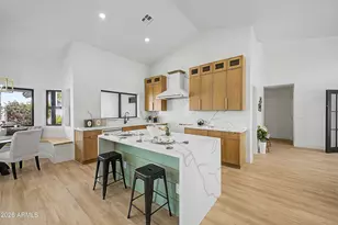 6002 E Winchcomb Dr, Scottsdale, AZ 85254 - Photo 4