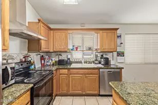 2209 N 105th Ave, Avondale, AZ 85392 - Photo 16