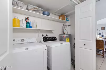 8835 N New World Drive, Glendale, AZ 85302 - Photo 18