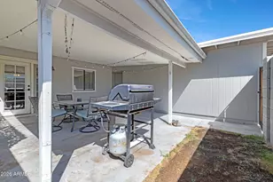 8835 N New World Dr, Glendale, AZ 85302 - Photo 24