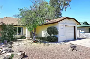 1721 E Sandra Terrace, Phoenix, AZ 85022 - Photo 10