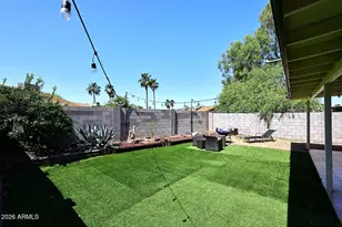 1721 E Sandra Terrace, Phoenix, AZ 85022 - Photo 2