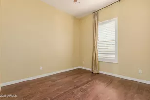 882 E Parkview Dr, Gilbert, AZ 85295 - Photo 40