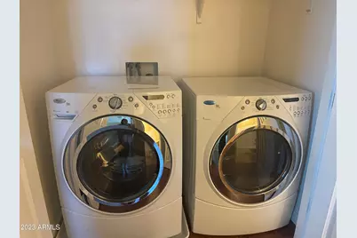 882 E Parkview Drive, Gilbert, AZ 85295 - Photo 8