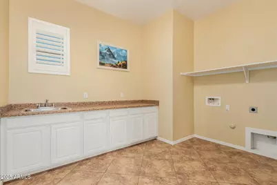 882 E Parkview Drive, Gilbert, AZ 85295 - Photo 54