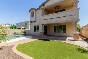 882 E Parkview Dr, Gilbert, AZ 85295 - Photo 56