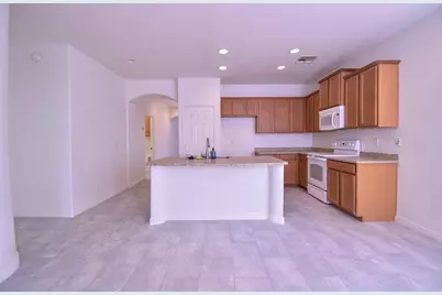 21017 W Glen Street, Buckeye, AZ 85396 - Photo 14