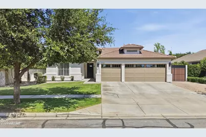 3262 E Cotton Lane, Gilbert, AZ 85234 - Photo 2