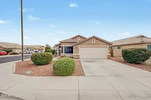 24831 W Huntington Dr, Buckeye, AZ 85326 - Photo 6