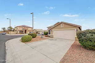 24831 W Huntington Dr, Buckeye, AZ 85326 - Photo 20
