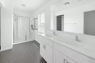 6815 W Encinas Ln, Phoenix, AZ 85043 - Photo 1