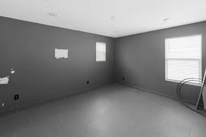 6815 W Encinas Lane, Phoenix, AZ 85043 - Photo 14