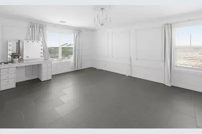 6815 W Encinas Lane, Phoenix, AZ 85043 - Photo 30