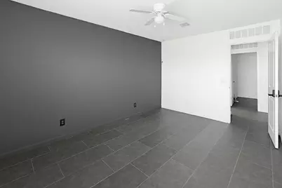 6815 W Encinas Lane, Phoenix, AZ 85043 - Photo 6