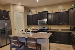 1887 S 161st Ave, Goodyear, AZ 85338 - Photo 6