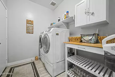 10230 W Townley Avenue, Peoria, AZ 85345 - Photo 14