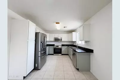 23115 E Oxbow Drive, Florence, AZ 85132 - Photo 2