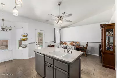 8423 W Dahlia Drive, Peoria, AZ 85381 - Photo 8