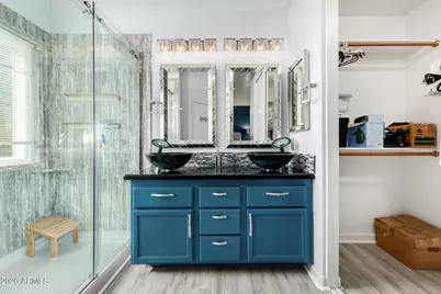 8423 W Dahlia Drive, Peoria, AZ 85381 - Photo 6