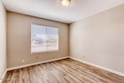 904 W Yale Drive, Tempe, AZ 85283 - Photo 8