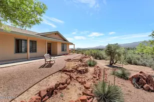 949 Rabbit Run, Clarkdale, AZ 86324 - Photo 2