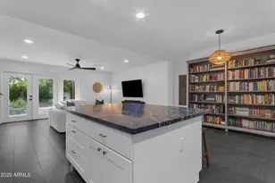 4126 N 44th Pl, Phoenix, AZ 85018 - Photo 6