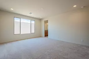 5944 E Melinda Ln, Phoenix, AZ 85054 - Photo 12